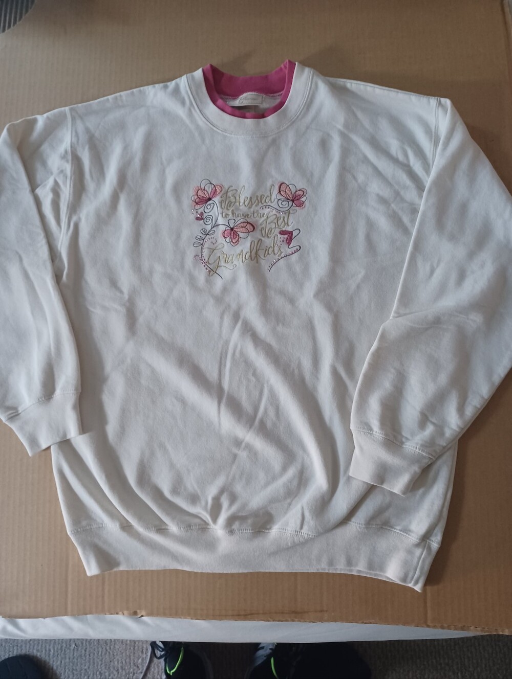 Vtg Granny Core Large Sweatshirt 90's M&C Sportswear Creme w pink flowers bling
